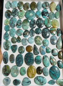 Cabochons de Turquoise Tibétaine Naturelle Trimurti Gems, Pierres Précieuses Bleu-Vert Premium en Vrac, 15-70mm, Formes Mixtes, Commandes Personnalisées - Product Image 2