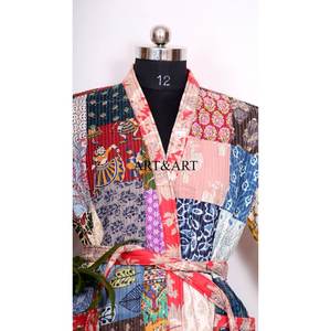 Nouvelle arrivée : Robe kimono vintage en soie patchwork Kantha, peignoir recyclé avec ceinture, vêtement de nuit pour femmes - Product Image 4