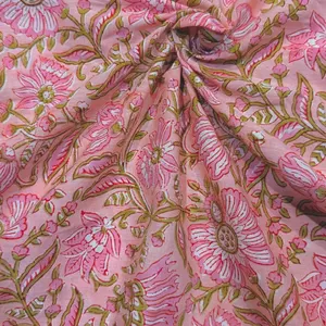 Tela de Algodón Estampada a Mano, Tela de Algodón Botánica con Estampado Jaipuri Hecho a Mano en India - Product Image 2