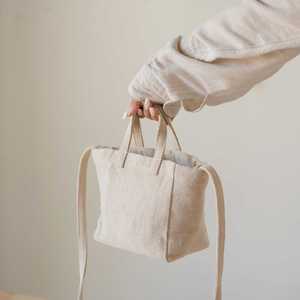 Bolso Bandolera de Yute con Impresión Personalizada, Bolso Tipo Sling Moderno para Uso Promocional - Product Image 4
