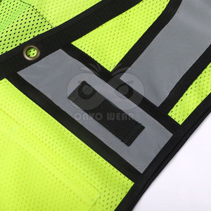 Chaleco de seguridad de nailon y poliéster para trabajo, chaleco de seguridad hecho a medida, chaleco de seguridad más vendido, hecho en Pakistán - Product Image 6