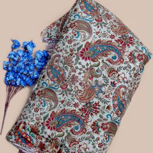 Abaya de soirée exotique arabe en tissu crêpe naturel de poids moyen, brodée de sequins, motif cachemire, couleur menthe marine et bordeaux - Product Image 2
