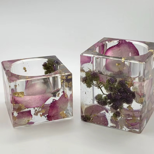 Porte-bougies en résine écologiques faits à la main, décoration élégante pour la vie moderne, vente en gros disponible - Product Image 3