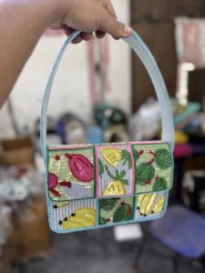 Bolso de mano tipo clutch para mujer, estilo bohemio coreano, ligero, de gran capacidad, hecho a mano, para la noche, para compras, impermeable. - Product Image 1