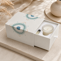Boîte à bougie coulissante en carton ondulé robuste avec doublure estampée à chaud et unité extérieure pour bougie en pot