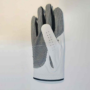ถุงมือกอล์ฟสำหรับนักกอล์ฟมืออาชีพ ดีไซน์ใหม่ ปี 2026 ลดราคาพิเศษ พร้อมโลโก้สั่งทำพิเศษ หนังคาเบรตต้า ป้องกันการลื่น รองรับการสัมผัสหน้าจอ - Product Image 2