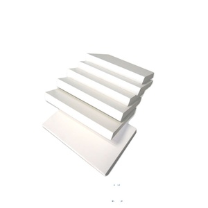 Panneau en mousse PVC WPC blanc de 30 mm d'épaisseur avec une densité de 0,6 G/cm3 pour le revêtement plastique intérieur et la publicité sur les armoires - Product Image 1