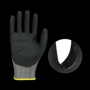 ถุงมือทำงานกันบาดระดับพรีเมียม ผลิตจากโพลีเอสเตอร์ ทนทานต่อการใช้งานกลางแจ้งในฤดูหนาว ป้องกันความหนาวเย็น ใช้สำหรับขับรถ  รับออกแบบโลโก้ส่วนตัว - Product Image 6