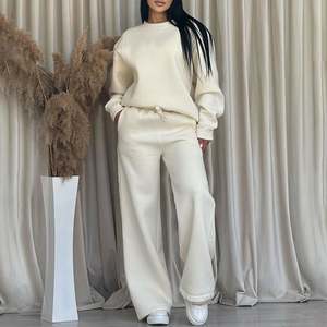 Ensemble de survêtement décontracté en molleton 100 % coton pour femme, coupe régulière, col rond, pantalon de jogging à jambes larges, idéal pour l'hiver - Product Image 4