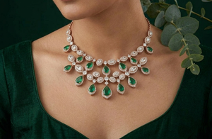 Collier ras de cou en or 18 carats avec diamant cultivé en laboratoire certifié IGI et boucles d'oreilles pour femme, pour mariage et fiançailles - Product Image 4