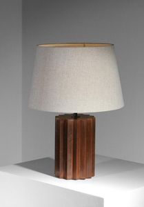 Lampe de table moderne en fer forgé Nyxora Atelier, base géométrique, abat-jour en tissu beige, auto-adhésive, faite à la main, durable, décoration intérieure pour salon - Product Image 2
