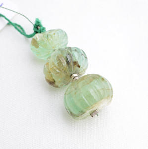 Esmeralda natural tallada en forma de sandía, 3 piezas para la elaboración de joyería fina - Product Image 6