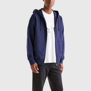 Sweat à capuche zippé personnalisé pour l'hiver avec impression numérique et broderie – Certifié surdimensionné - Product Image 3