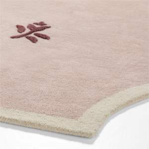 Z&H Home - Alfombra Moderna Personalizada de Lana 100% de Nueva Zelanda, Diseño Floral Abstracto con Rosas en Rosa Bebé/Crema, Tejida a Mano - Product Image 3
