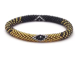 Nouvelles arrivées en stock, meilleure collection de bijoux tendance faits à la main pour femmes, bracelets en perles de verre, bracelets du Népal Ahana's B-075 - Product Image 1