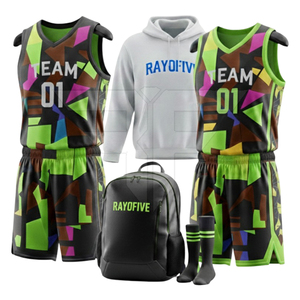 Uniformes de football 7 contre 7 de haute qualité, réversibles, respirants, antibactériens, 100% polyester, design personnalisé, combo avec accessoires - Product Image 3