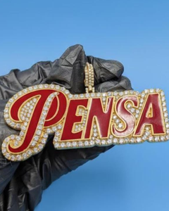 จี้เคลือบเงาพร้อมสลักชื่อตามสั่ง จี้เงินแท้ 925 ประดับเพชรโมอิสซาไนต์ VVS สไตล์ฮิปฮอป จี้ห้อยคอแบบมีอักษรย่อตามสั่ง - Product Image 1