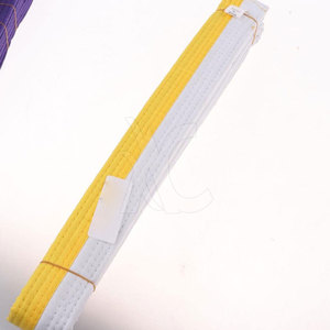 Cinturón de karate para entrenamiento, práctica y competición, tela duradera, costuras fuertes, ajuste cómodo para adultos - Product Image 4