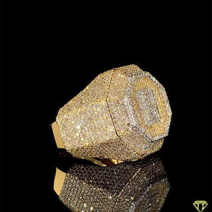 Bague Chevalière Octogonale pour Homme en Or Jaune, entièrement sertie de Diamants de Laboratoire micro-sertis, style Hip Hop - Product Image 3