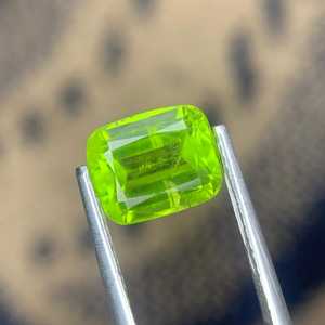Natural Green <b>Peridot</b> Gemstone Faceted Loose Jewelry Stone Cushion Oval Cut <b>Ring</b> Pendant Gem - Product Image 1