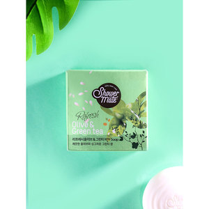 Sapone da doccia Mate 90g rinfrescante e tonificante infuso con tè verde oliva - Product Image 1