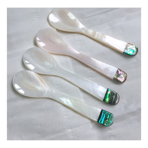 Cuillère à caviar en nacre faite à la main, vaisselle de luxe, cuillère de service pour la maison, restaurant, banquet, collection de cadeaux pour dîner élégant - Product Image 2