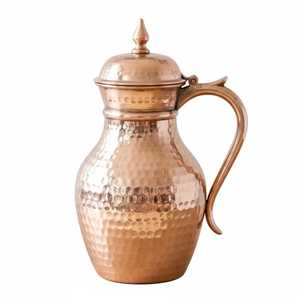 Jarra de Cobre Estilo Antiguo con Grabado, Diseño de Escena de Taberna, con Boquilla de Latón, Ecológica, Antiderrames, para Servir Bebidas en Fiestas - Product Image 5