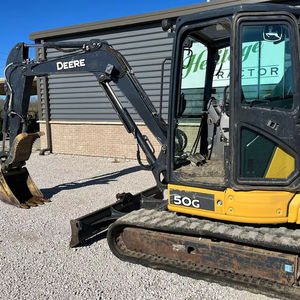 Miniexcavadora John Deere 17G con orugas de goma, estación abierta, brazo estándar y kit de abrazadera de cucharón con dientes de 12 pulgadas - ¡En venta! - Product Image 1