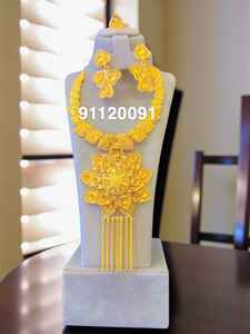 AWAIS HOUSE Nuevo Conjunto de Joyería para Mujer de Latón Chapado en Oro con Diamantes, Estilo Hiphop, Collar y Pulsera Gruesos para Boda y Fiesta - Product Image 5