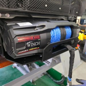 Winche eléctrico TRAP OVERLAND de 13500 libras, 12V, con cuerda sintética, para camiones 4x4, remolques, todoterreno. - Product Image 2