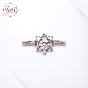 [เชอรี จิวเวลส์] แหวนเพชรแท้สำหรับผู้หญิง 0.30 กะรัต ทองคำขาว 18K สี F-G ความสะอาดระดับ SI1-2 ดีไซน์ทรงรัศมี ประกายระยิบระยับ - Product Image 1