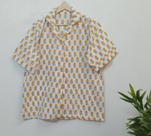 Ensemble de vêtements de nuit pour la famille, 100 % coton, fait main – Pyjamas coordonnés pour femmes et enfants pour des nuits confortables. - Product Image 3