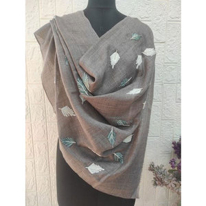 Fine <b>Wool</b> Leaf Embroidery Stoles Wholesale Luxury 80% Fine <b>Wool</b> 20% Silk Soft Warm Elegant Designer Shawls Lightweight 70x200 cm - Product Image 5