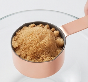 Juego de Tazas Medidoras Modernas con Recubrimiento de Polvo Negro y Asas con Recubrimiento de Cobre, Utensilios de Cocina Elegantes y Duraderos - Product Image 3