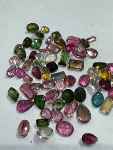 Diamantes Naturales Sueltos de Múltiples Colores, Turmalina 100% Natural para Joyería, Tamaños y Formas Variadas Disponibles al por Mayor - Product Image 3