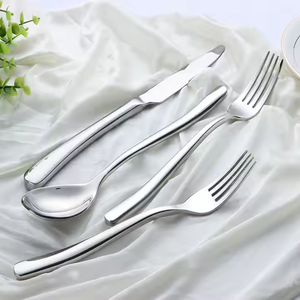 Ensemble de couverts en acier inoxydable de qualité hôtelière |   Couverts résistants à la rouille et durables pour les cuisines commerciales et les buffets - Product Image 4