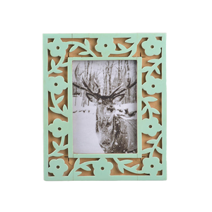 กรอบรูปลายดอกไม้ตัดด้วยเลเซอร์ที่ไม่เหมือนใครกรอบรูปเรซินสีเขียวมิ้นต์วางทับบนไม้ธรรมชาติเดสก์ท็อปสำหรับตกแต่งบ้านสไตล์โบฮีเมียน - Product Image 1