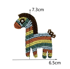 Porte-clés vintage faits à la main en strass, couleur blanc bleu, avec breloques de poignet multicolores en lettres initiales de l'alphabet, pour fête, style bling - Product Image 2