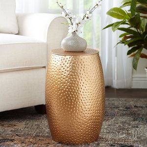 Table d'appoint en métal artisanale mettant en valeur une maîtrise artistique avec des matériaux durables pour un impact décoratif intemporel - Product Image 4