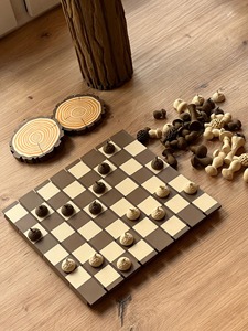Tablero de Ajedrez de Madera Pulida Ecológico Hecho a Mano con Caja y Logotipo Personalizado, Diseño Antiguo Coleccionable - Product Image 3