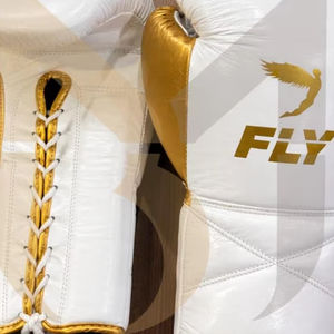 Set de Boxeo Blanco con Guantes, Protector de Cabeza y Protector Inguinal, Kit de Boxeo de Cuero OEM ODM para Entrenamiento, Gimnasios y Venta al Por Mayor - Product Image 3