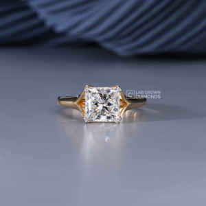 Bague solitaire en or jaune 14 carats avec diamant de laboratoire taille princesse pour femme, luxe, 3,04 carats, qualité VS EF, cadeau de bijoux, 3,04 g - Product Image 1