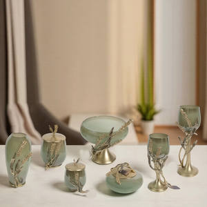 Luxury Food Grade Premium Aluminum Metal Canister Airtight Box Coffee Spice Storage Leafy Design Style - Product Image 1