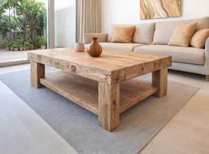 Table basse en bois massif artisanale à finition 100% naturelle avec étagère inférieure ouverte, plateau rectangulaire épais et style rustique - Product Image 2