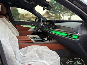 BMW 760i xDrive Usado 2025 - Product Image 3