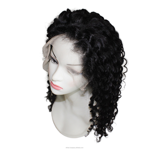 Perruque vibrante à boucles Jerry Curl avec dentelle frontale complète, offrant des boucles rebondissantes, une dentelle couvrante, une ligne de cheveux définie, une sensation aérienne et un confort de port longue durée. - Product Image 6