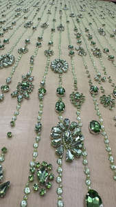 Tela de encaje bordada con cuentas de poliéster de alta densidad, la más vendida, para vestidos de novia, disponible para suministro mundial - Product Image 3