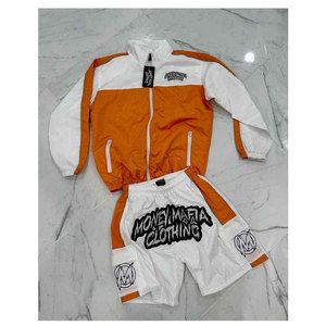 Conjunto Deportivo Naranja y Blanco para Hombre MoneyMafia, Ropa Deportiva Transpirable de Poliéster, Chaqueta y Pantalones Cortos, Atuendo de Verano - Product Image 1