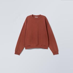 Femmes décontracté printemps deux pièces ensemble à manches longues pull sweat et short Logo personnalisé respirant survêtements en gros - Product Image 4