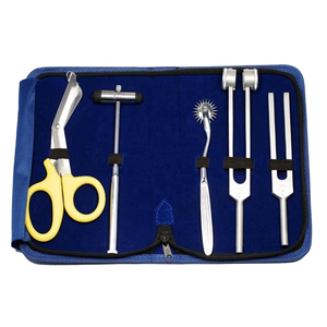 Kit de diagnostic pour étudiants en médecine : marteau réflexe et diapason, kit de percussion réflexe en acier inoxydable de haute qualité, personnalisable - Product Image 1
